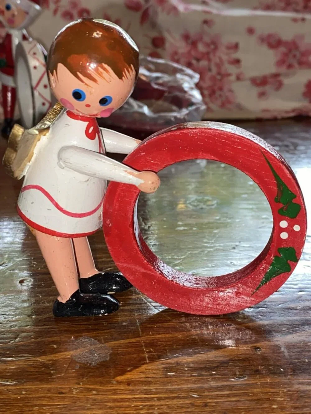 Adorable Vintage Vera Neumann 3D Wooden Christmas Napkin Holders 6pc Set